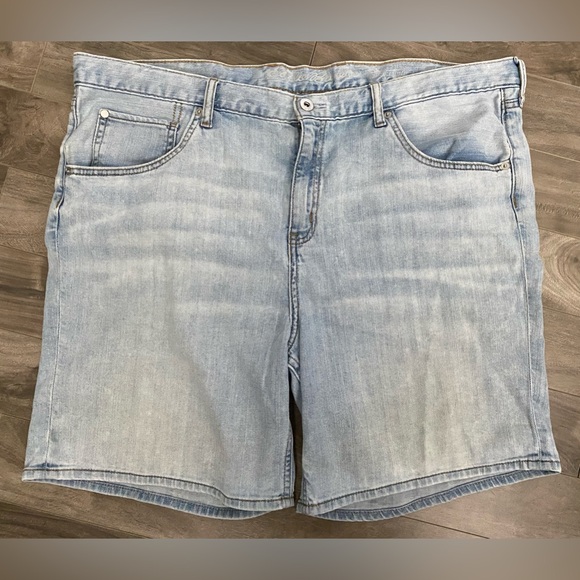 Eddie Bauer Denim Jean Boyfriend Shorts Size 16 - Picture 1 of 8